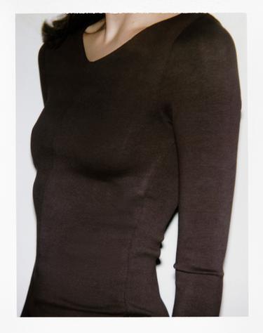 V-NECK T-SHIRT - Brown by Zara