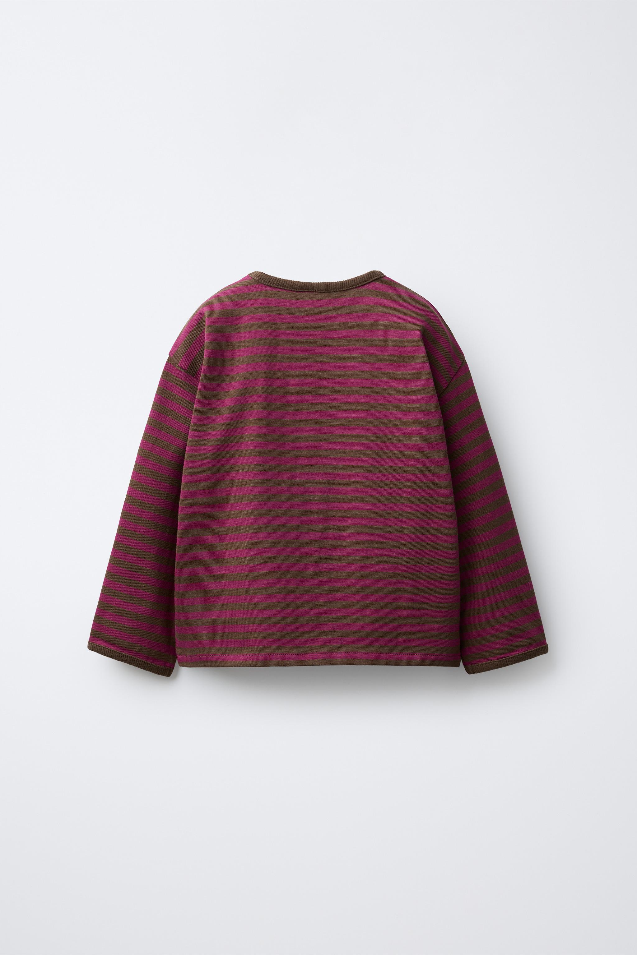 WOVEN STRIPED HEART EMBROIDERED T-SHIRT