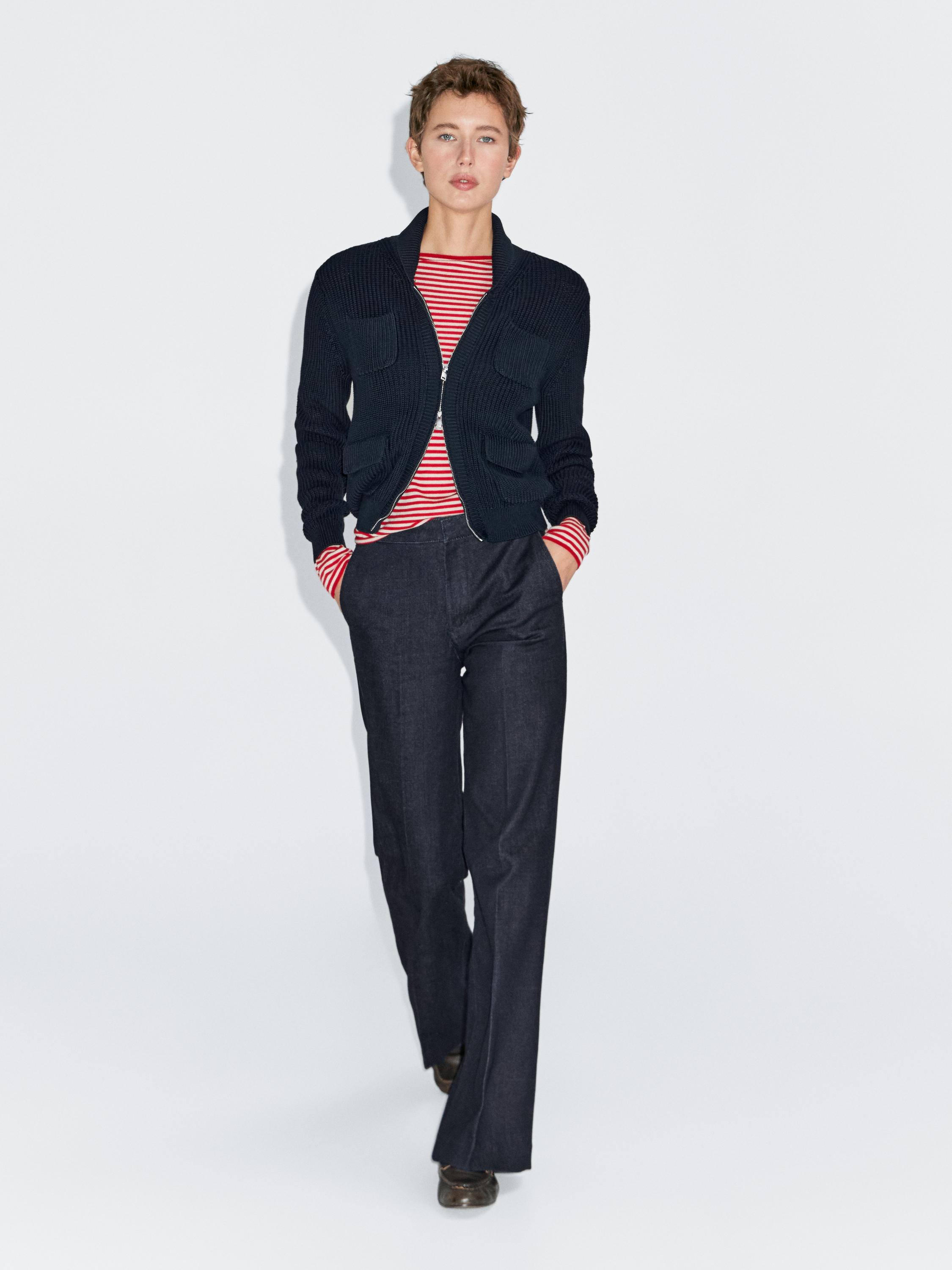 Flared high-waist jeans