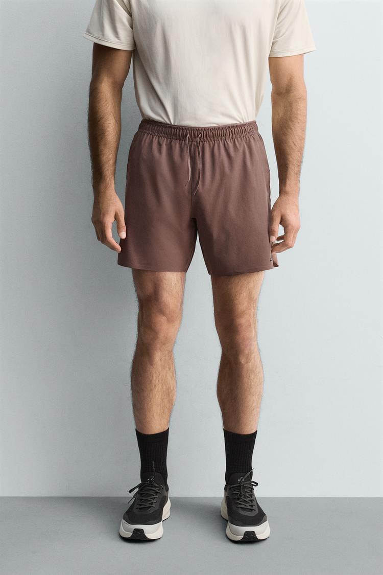 SHORTS BÁSICOS DE ENTRENAMIENTO DE 7" 2