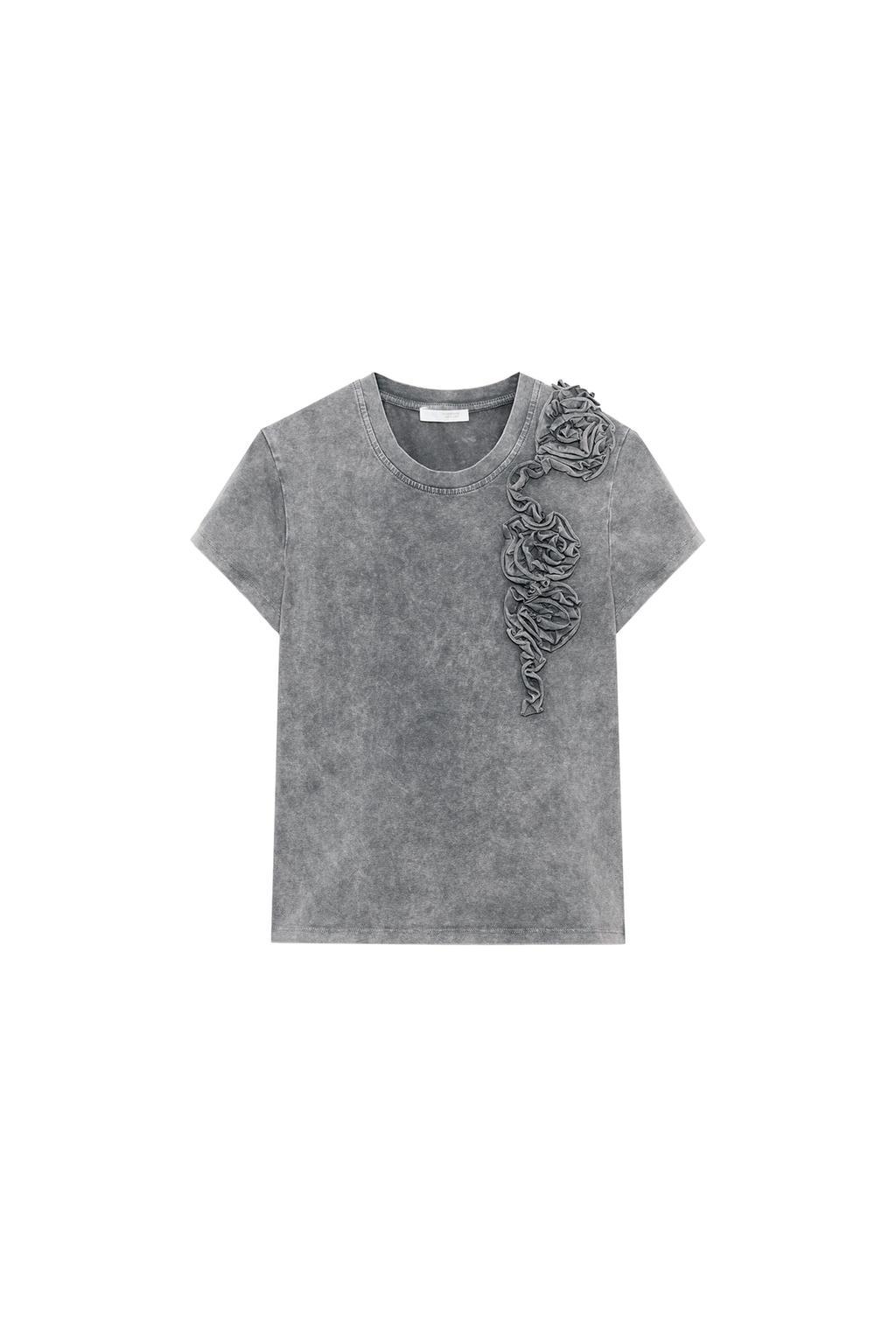 WASHED EMBOSSED FLOWER T-SHIRT - image 3