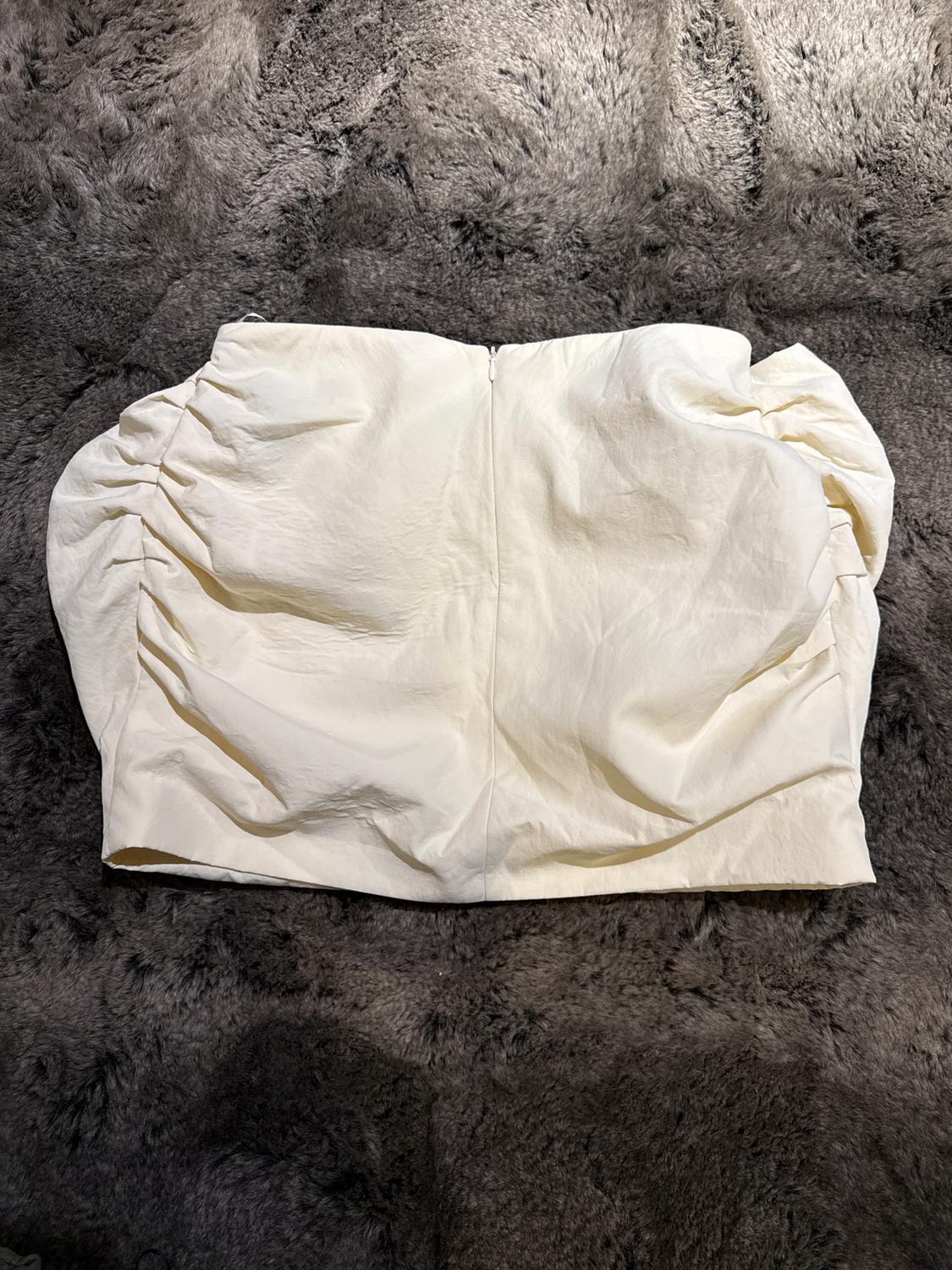 VOLUMINOUS MINI SKIRT - Image 3