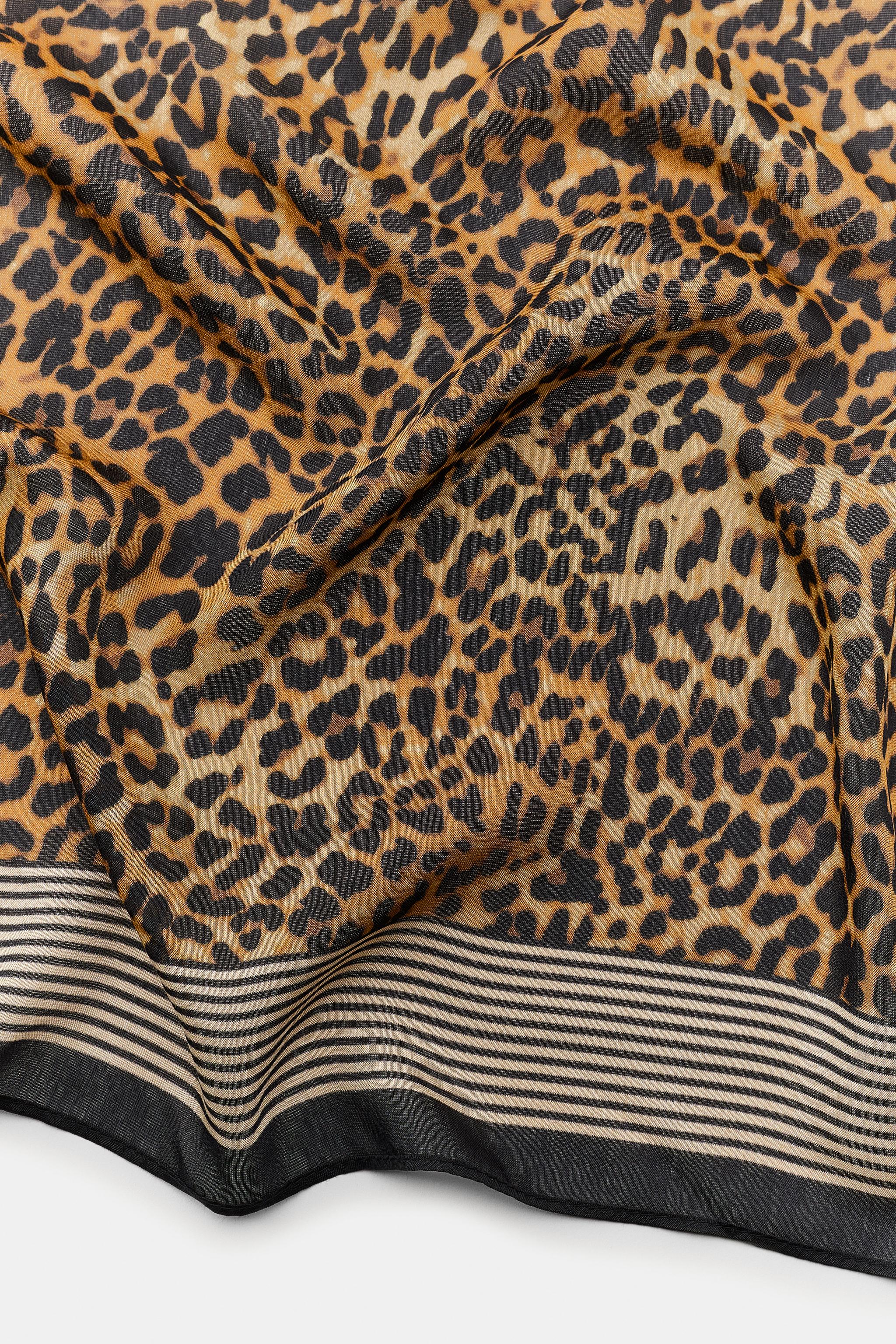 ANIMAL PRINT MODAL-SILK SCARF