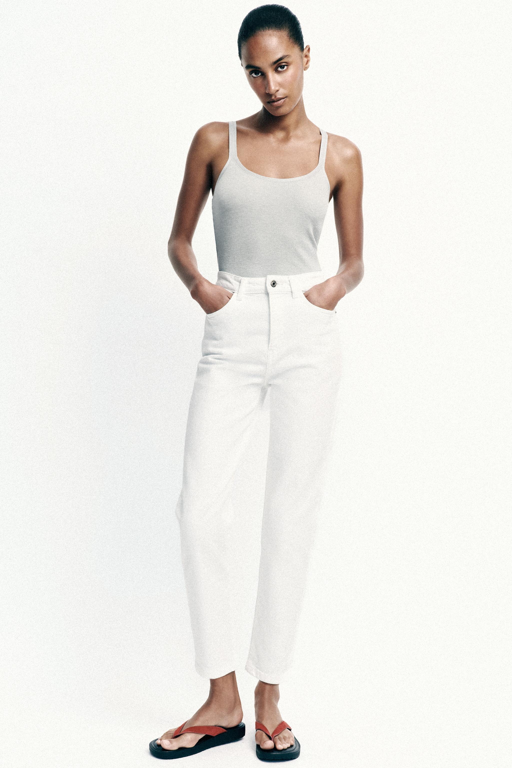 Z1975 HI-RISE MOM FIT JEANS