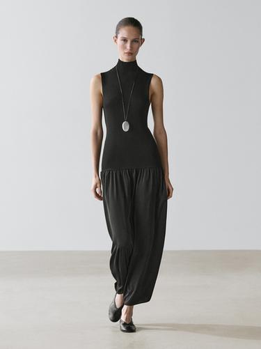 Robe midi en maille contrastante - Noir de Zara