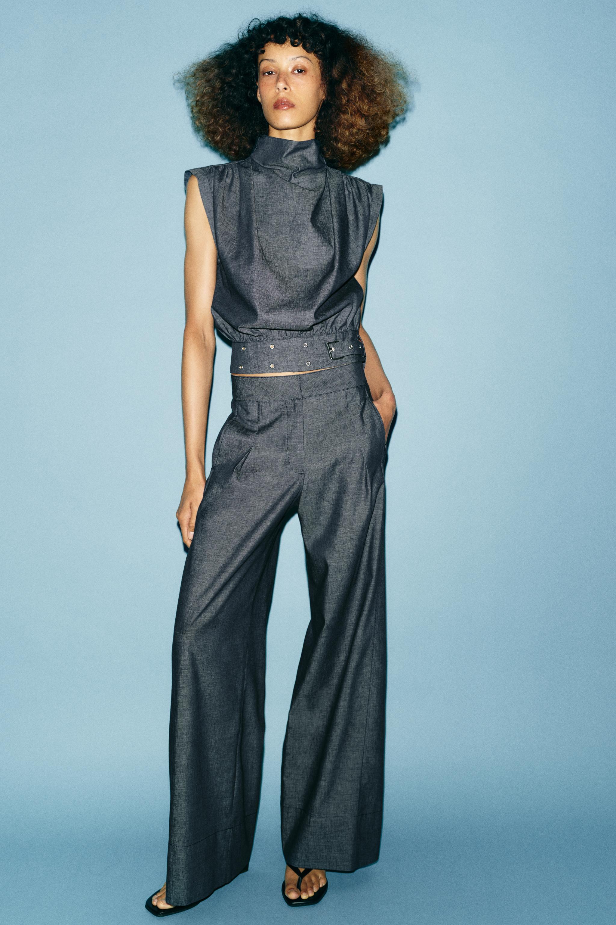 LINEN BUCKLE STUD TOP