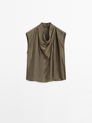 Zara Flowing blouse with striped details - Khaki