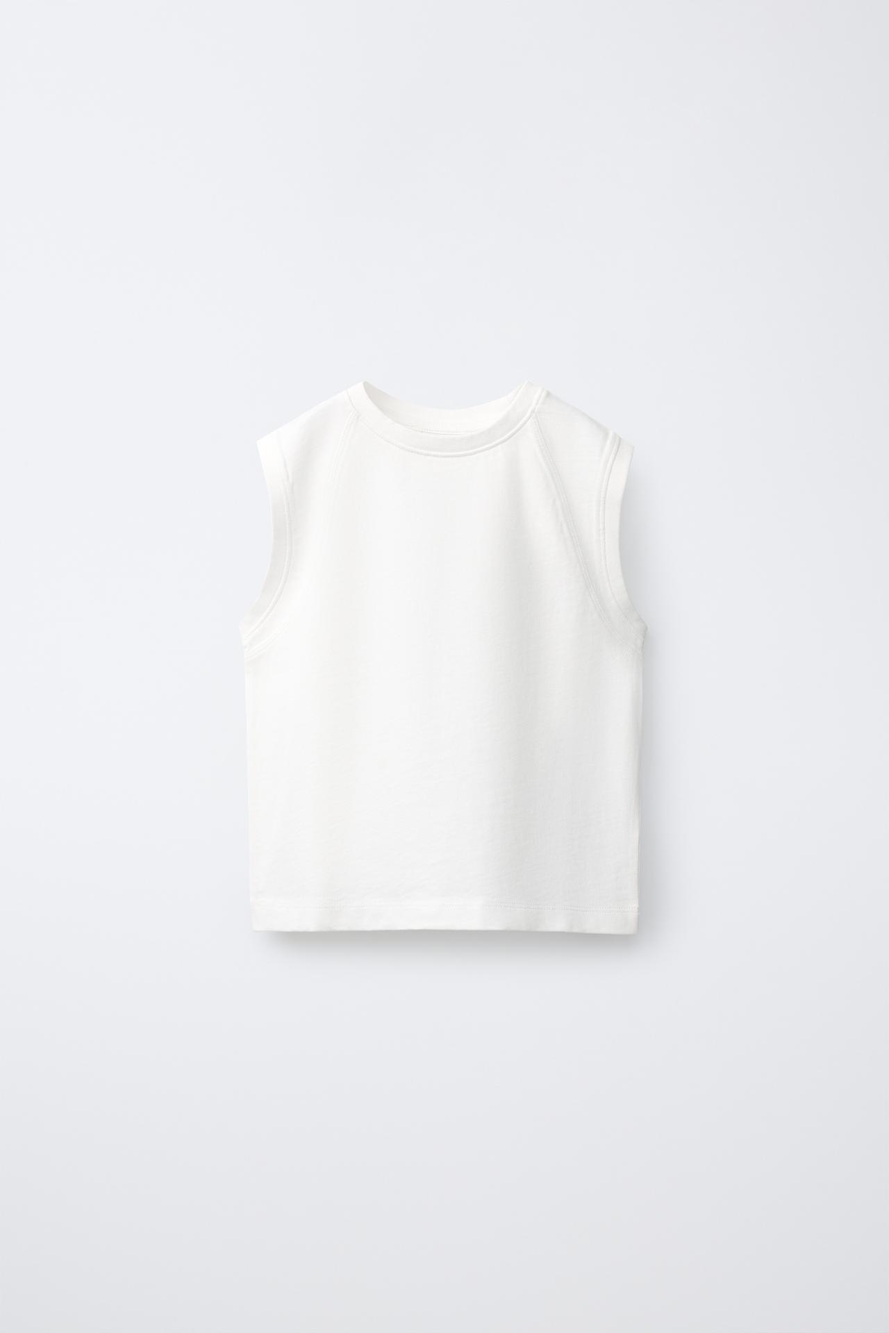 PLAIN SLEEVELESS TOP — White