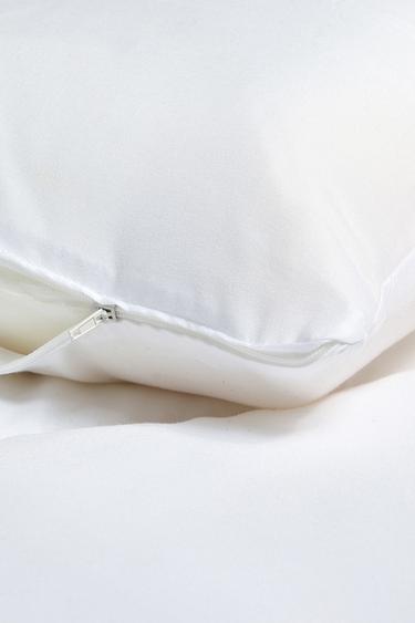 VISCOELASTIC BLOCK PILLOW - White by Zara - Image 3