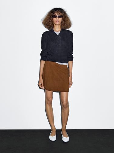 Falda mini piel napa ante pespunte - Coñac de Zara - Imagen 0