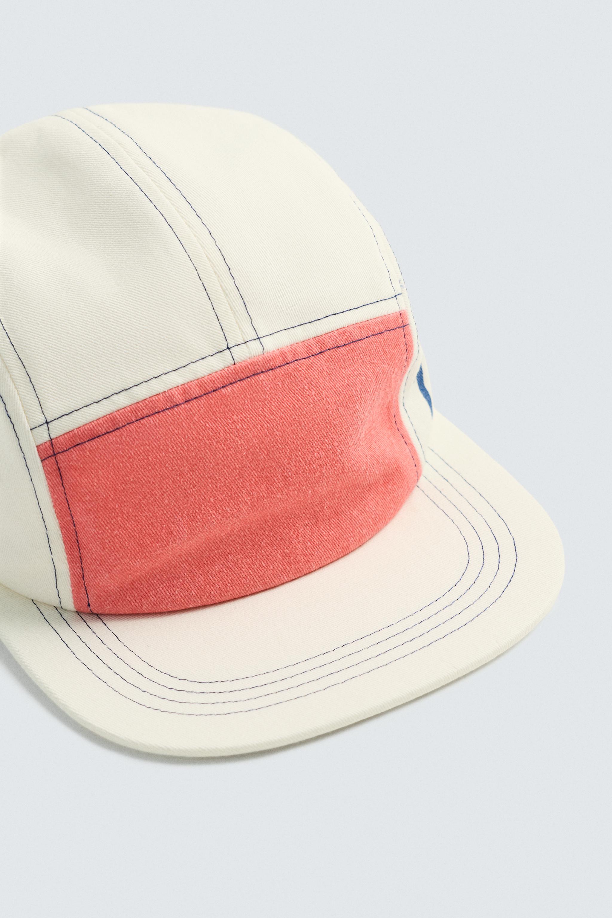 CASQUETTE À VISIÈRE PLATE BIMATIÈRE