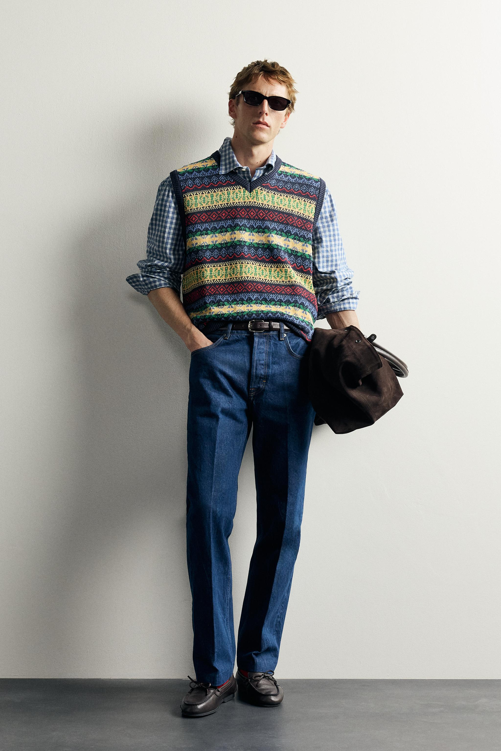 Zara AARON LEVINE X ZARA JAKARLI GEOMETRİK DESENLİ %100 KETEN ÖRGÜ YELEK