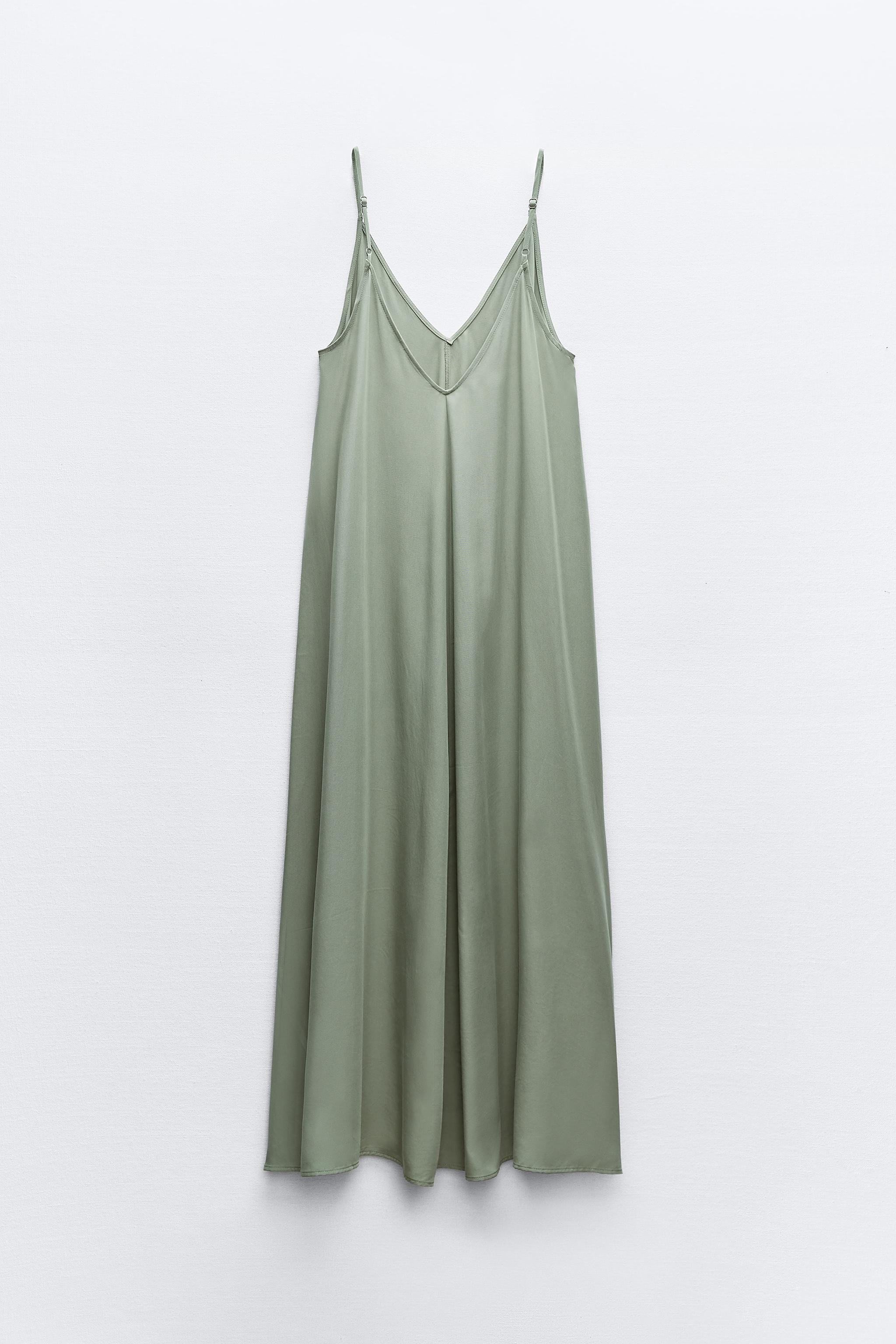 フルイド パフ ワンピース - グリーニッシュ | ZARA Japan / 日本