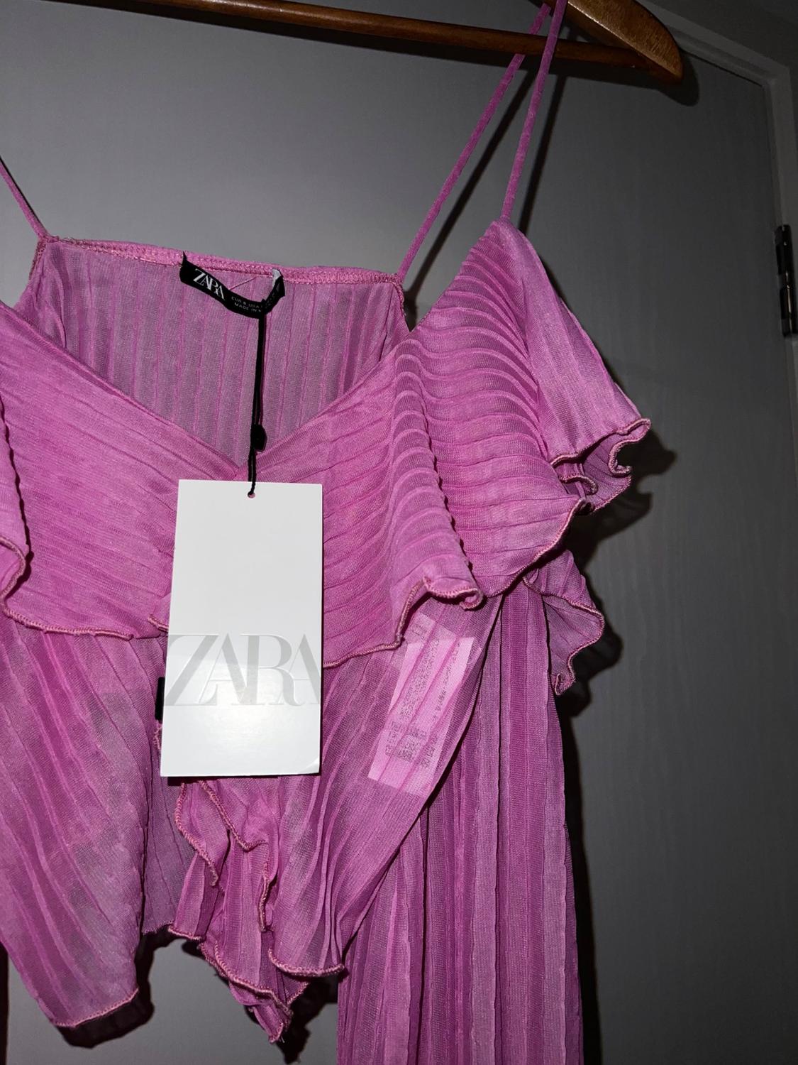 PLEATED TOP WITH RUFFLES - Image 3