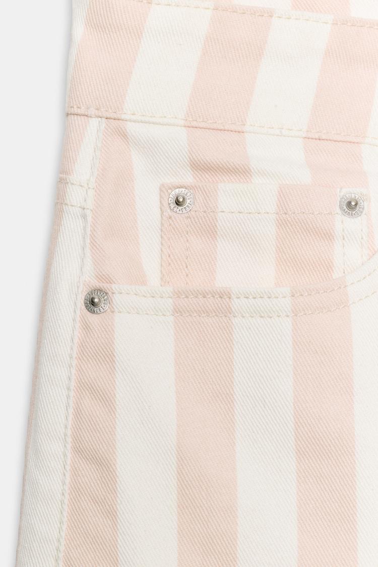 JEANS DE TIRO MEDIO Y CORTE AFINADO CON RAYAS 7