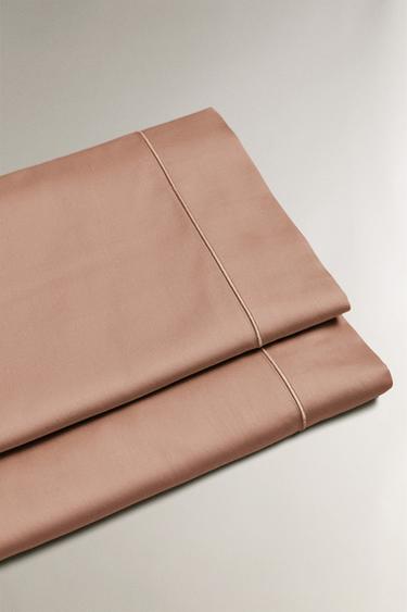 SATEEN FLAT SHEET WITH TRIM (300 THREAD COUNT) - Dusty pink by Zara - Image 3