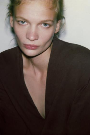 Zara RUSTIC V-NECK T-SHIRT - Chocolate