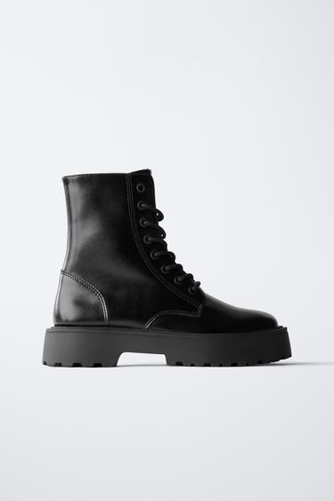 BOTTINES À LACETS - Noir de Zara