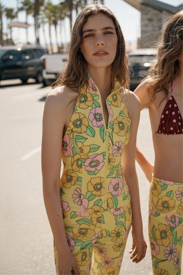 TOP À ENCOLURE AMÉRICAINE FLEURI - Multicolore de Zara - Image 1