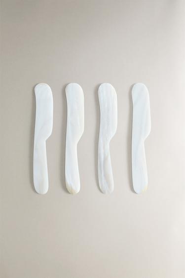 Zaras 4-PACK SMÖRKNIVAR I PÄRLEMOR (4-PACK) - Pärlfärgad glansig