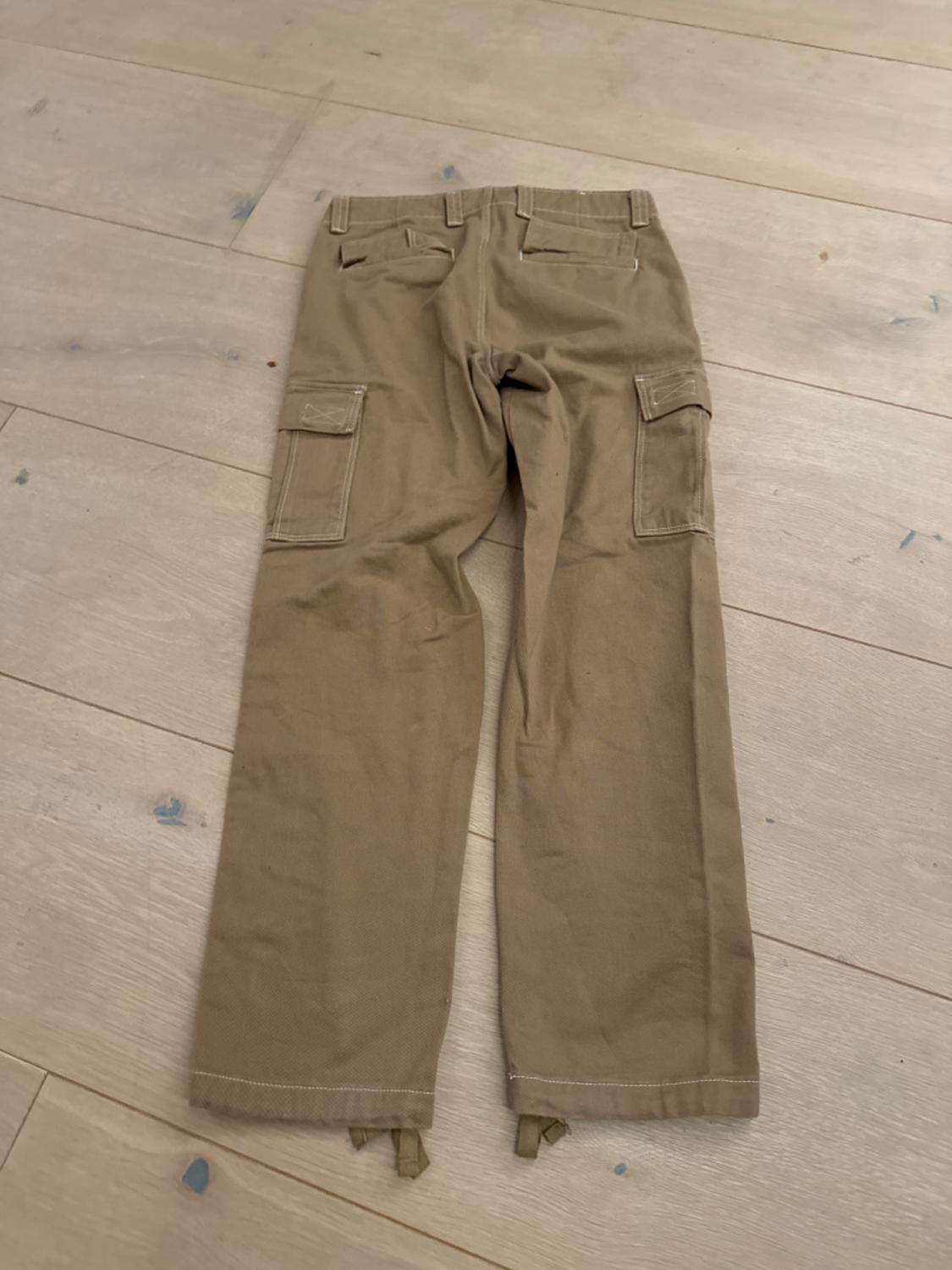 PANTALÓN CARGO PESPUNTE CONTRASTE - Image 2