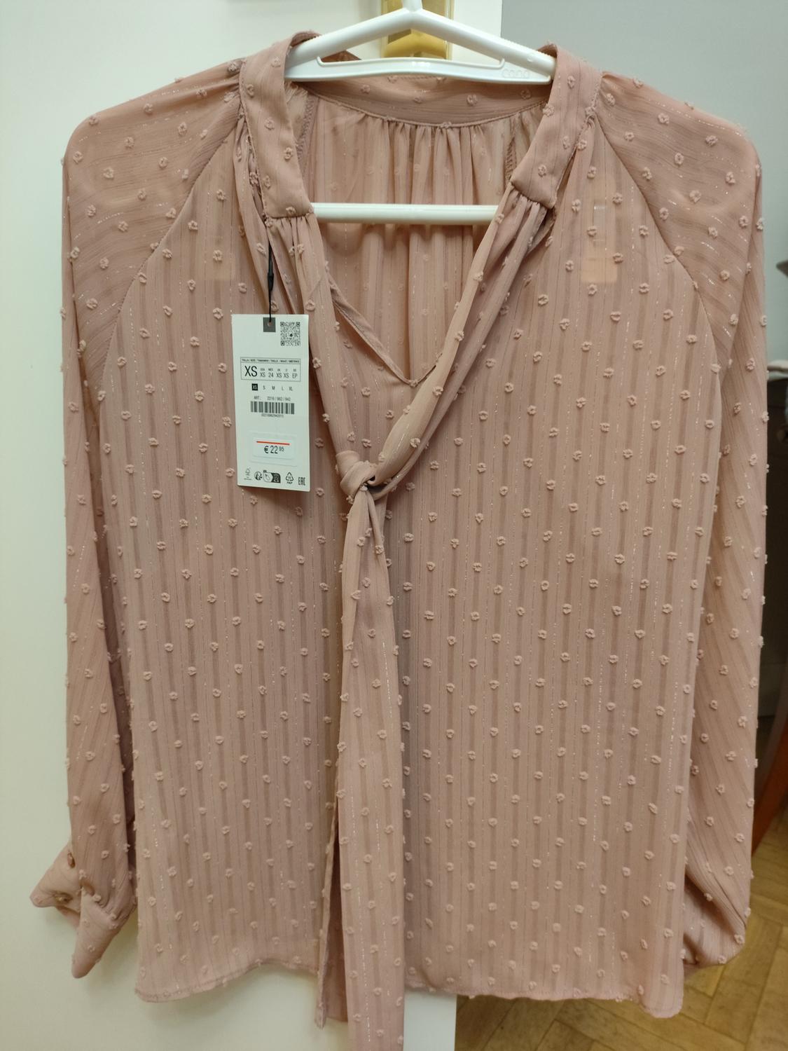 BLOUSE WITH BOW