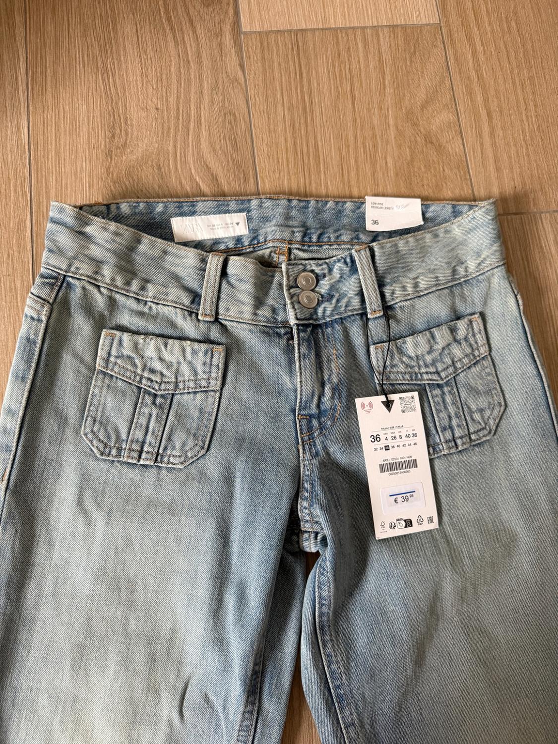 TRF LOW-RISE POCKET JEANS - Image 3