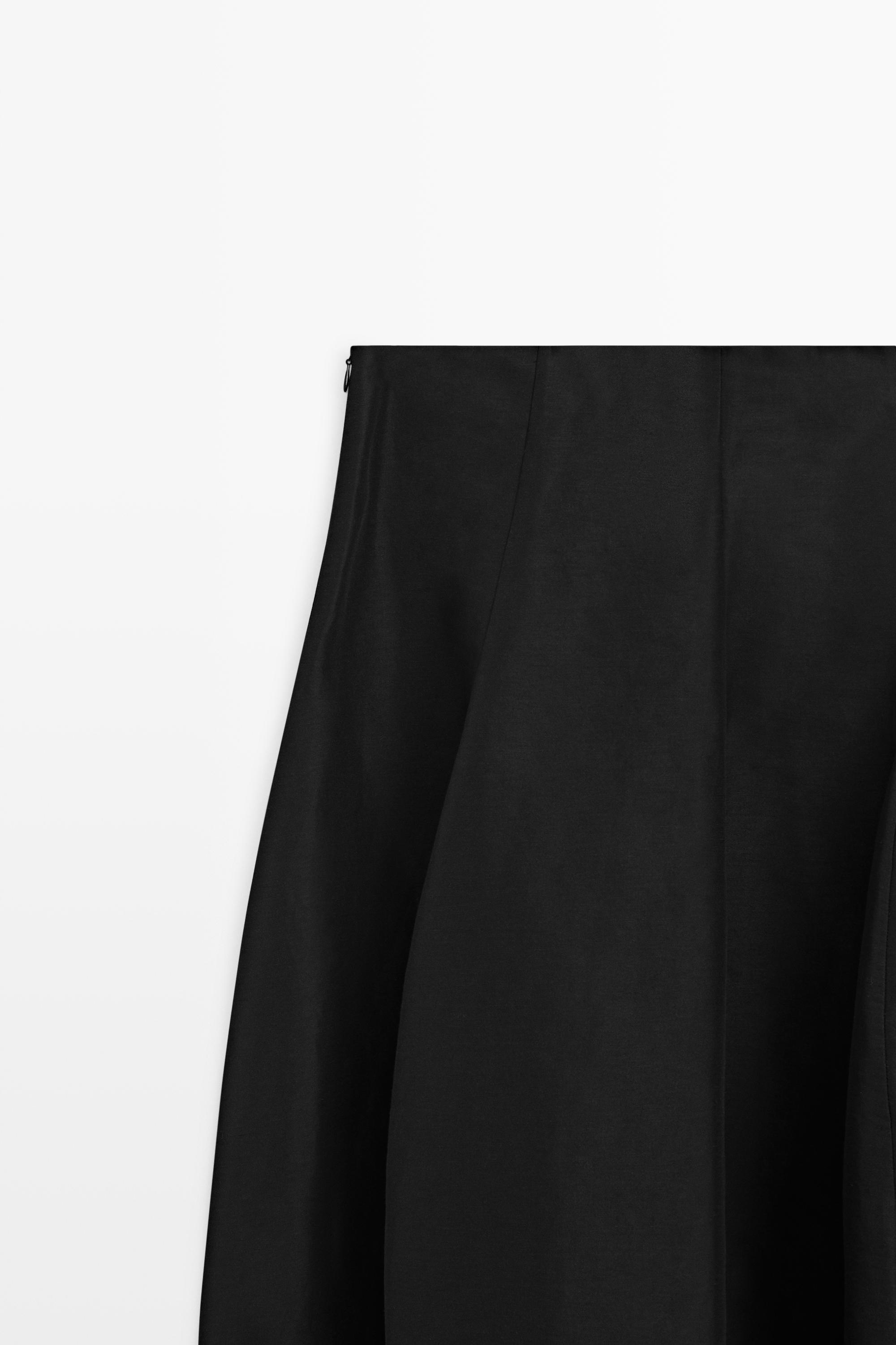 Flowing Seamed Midi Skirt - STUDIO
