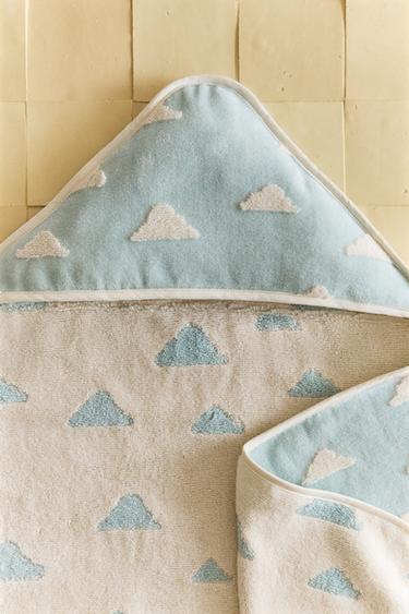 CLOUDS HOODED BABY BATH TOWEL - Light blue by Zara - Image 5