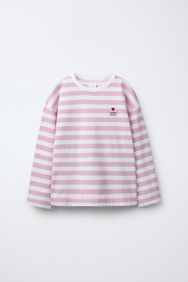 CAMISETA LISTRADA COM BORDADO DE CORAÇÃO - Rosa da Zara