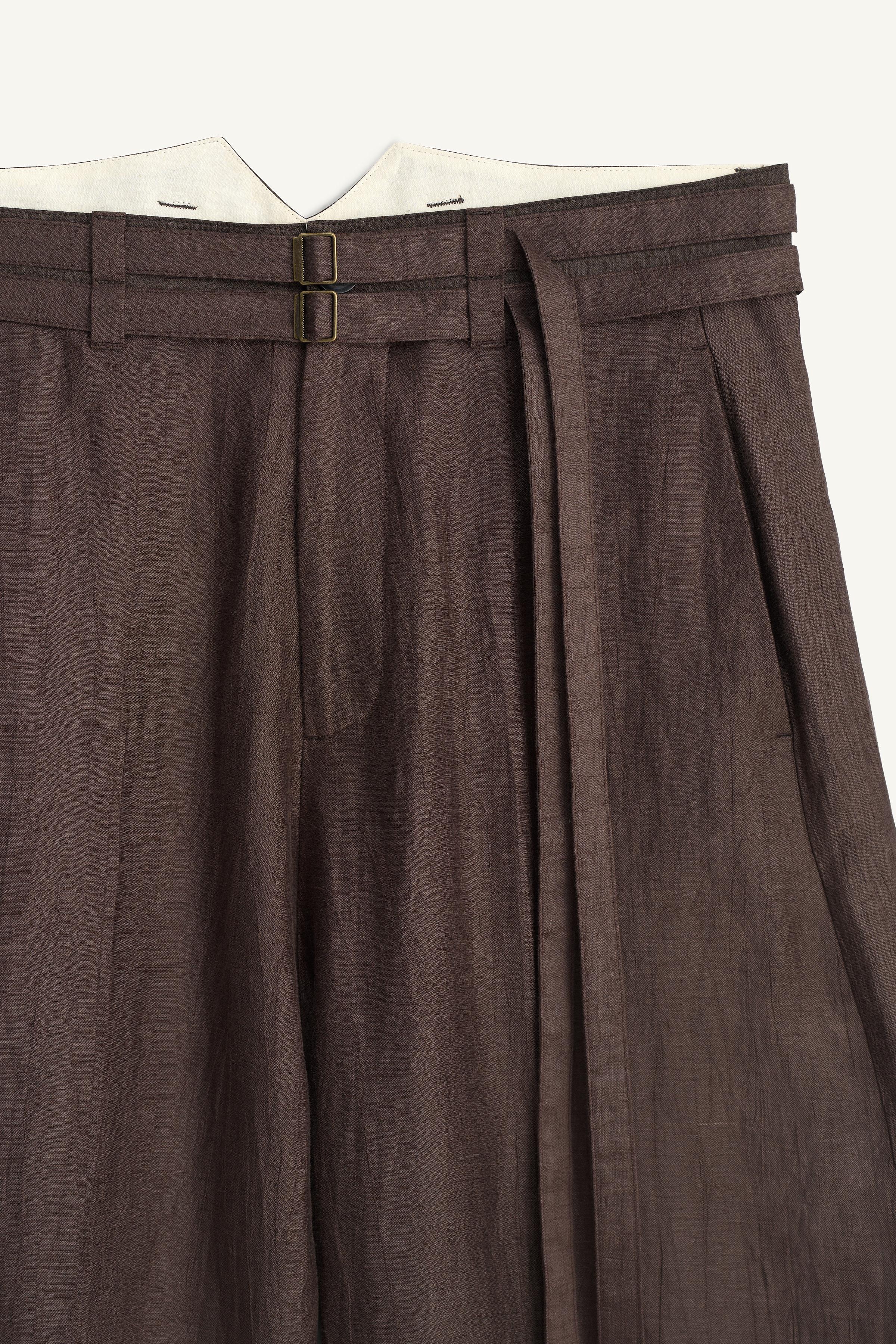 WIDE FIT BELTED PANTS