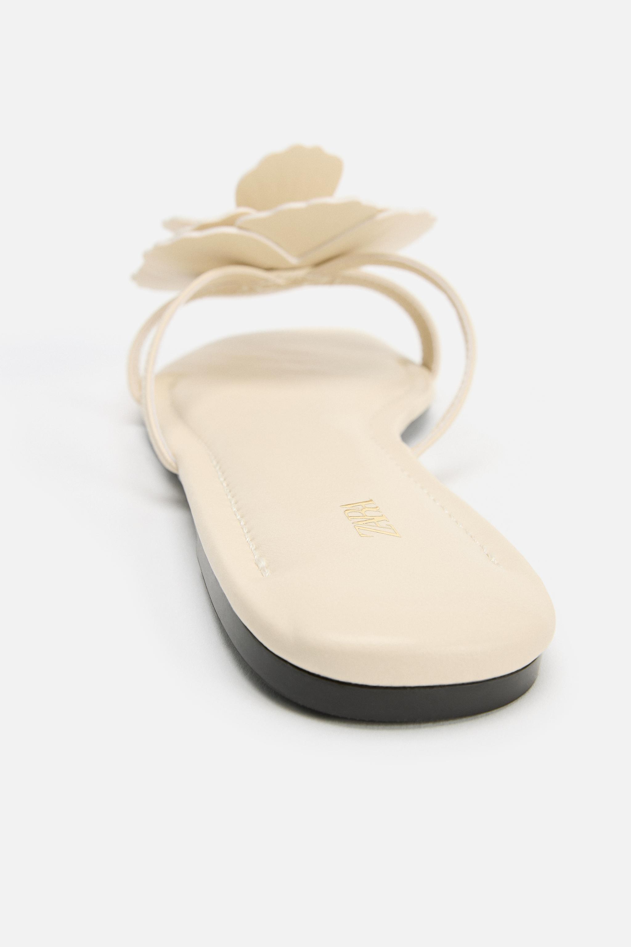 FLORAL DETAIL FLAT SANDALS