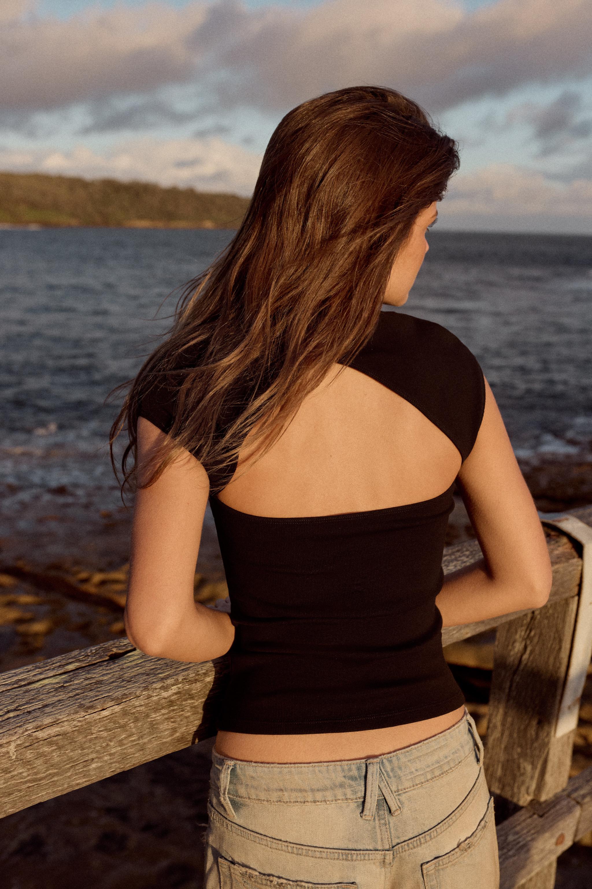 Женские топы Zara BACK OPENING TOP — фото 3