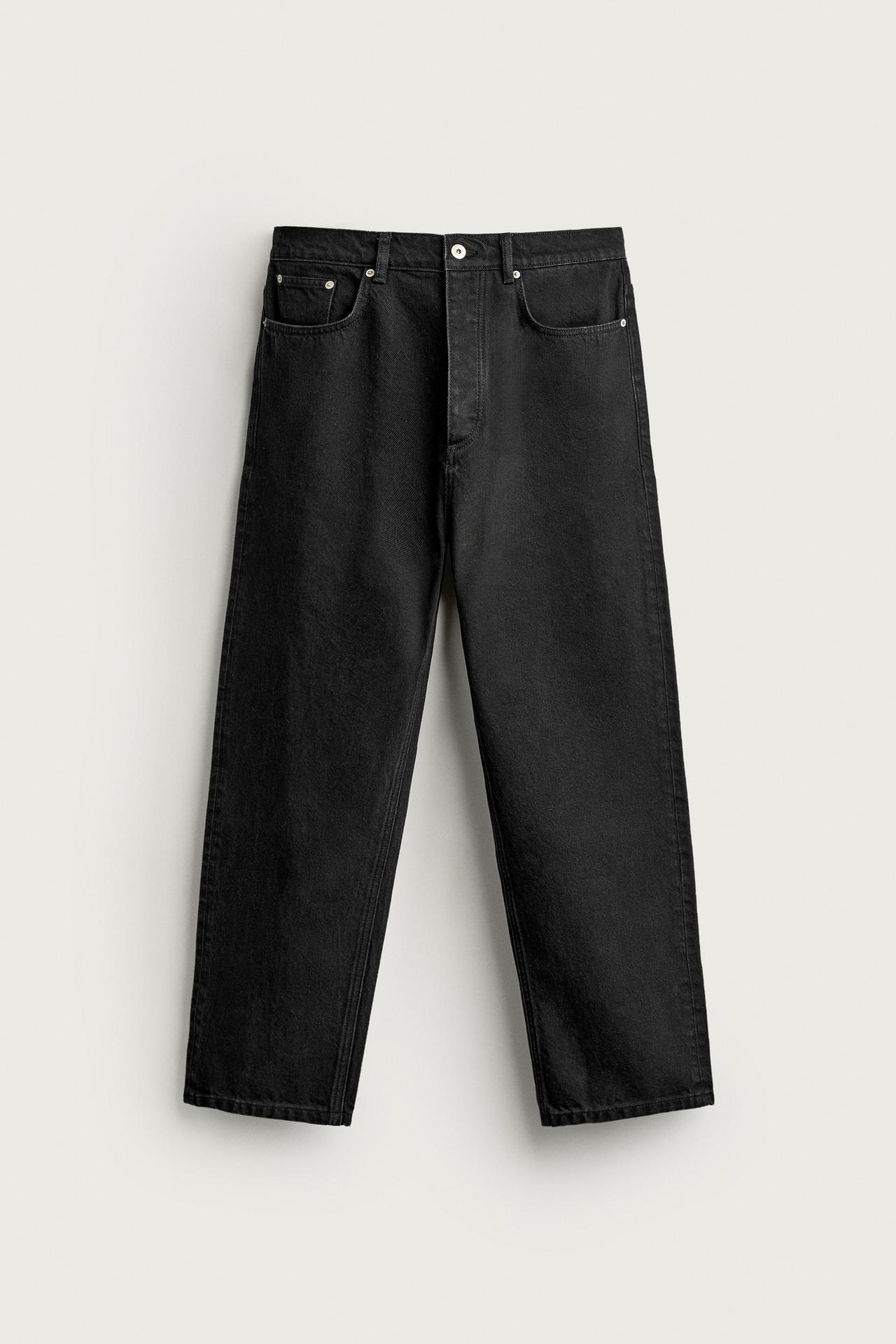 STRAIGHT FIT JEANS — Black