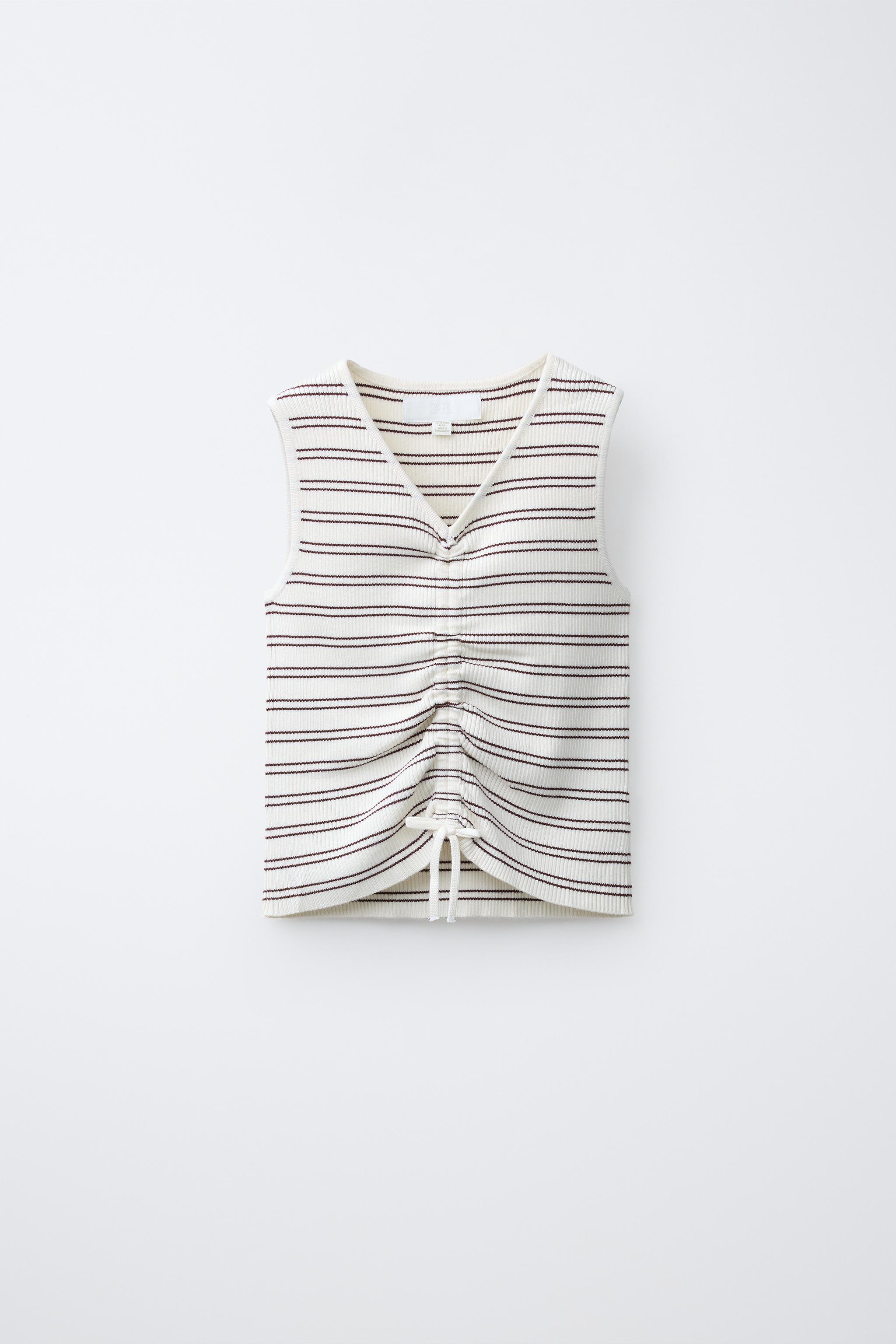 RIBBED KNIT RUCHED TOP
