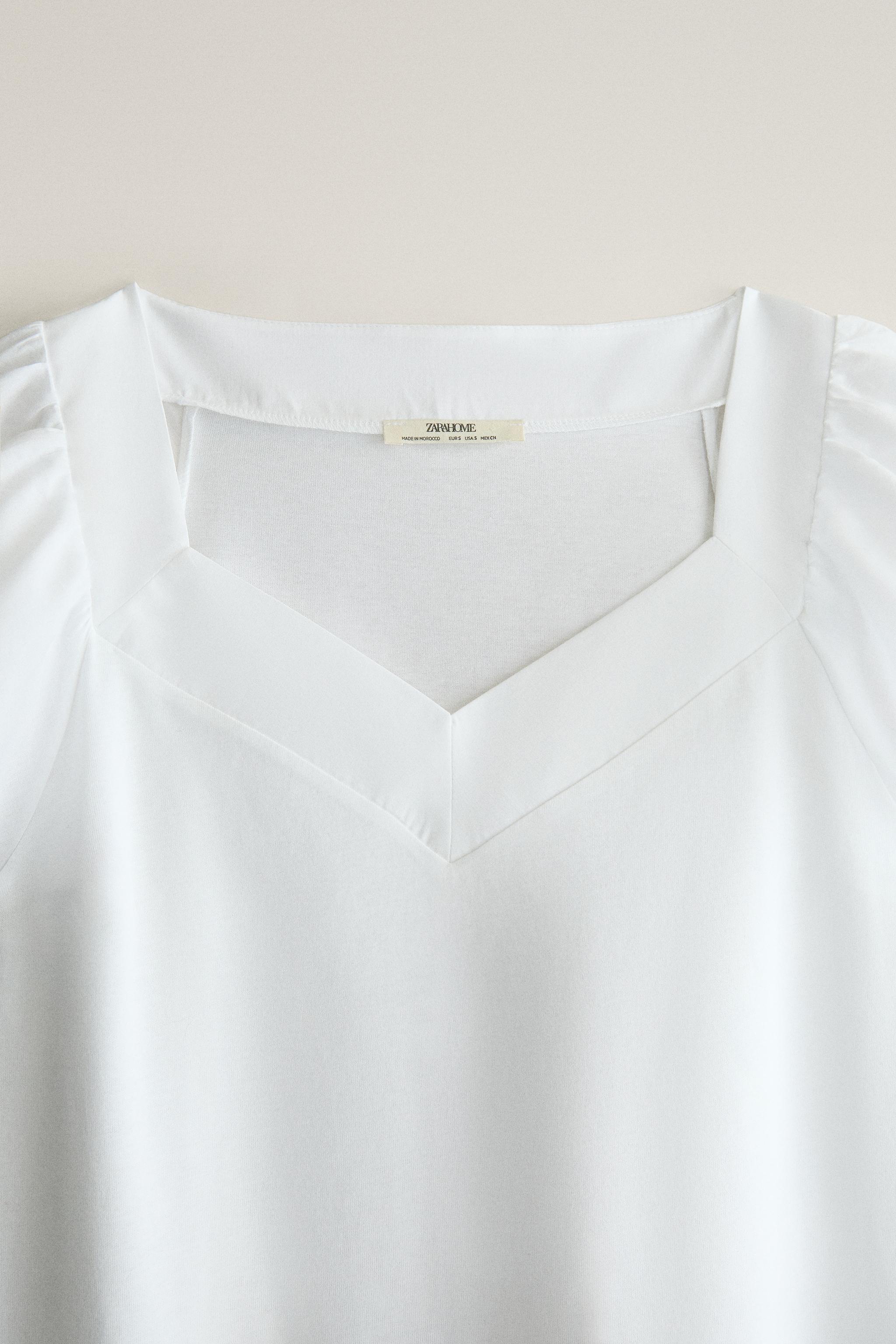 SHORT SLEEVE V-NECK NIGHTGOWN