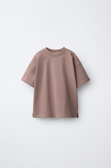 טי שירט BASIC - חום של Zara