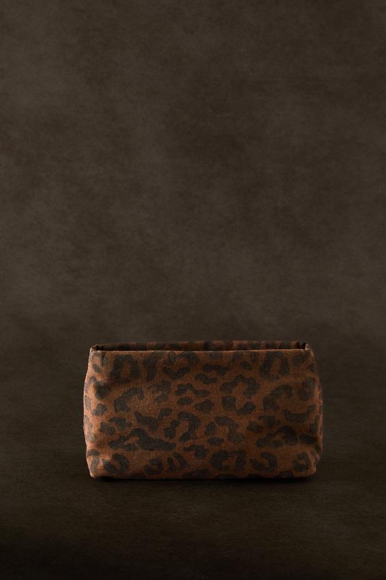 SMALL ANIMAL PRINT TOILETRY BAG - Leopard | ZARA Turkey