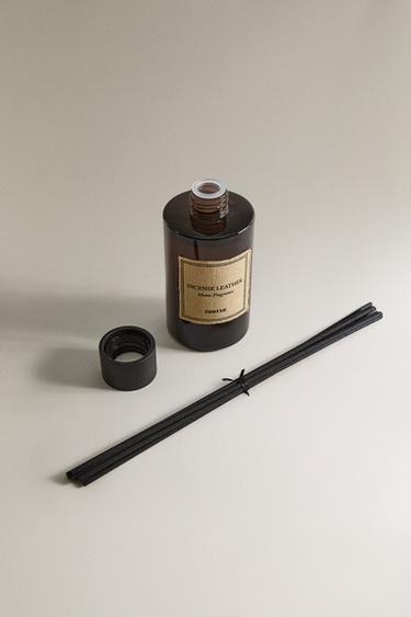 (200 ML) INCENSE LEATHER REED DIFFUSERS - Bronze by Zara
