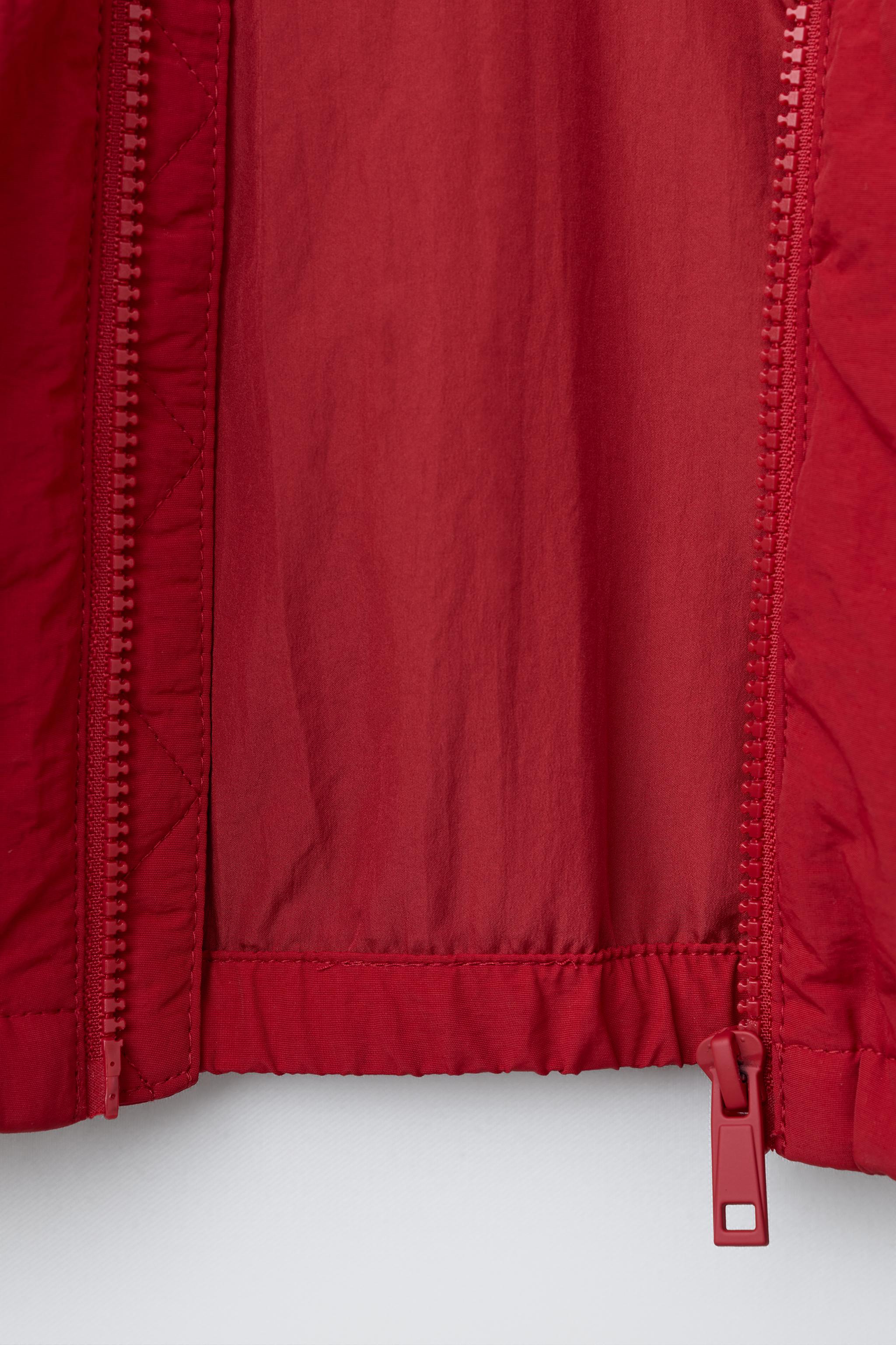 BLOUSON REMBOURRÉ À CAPUCHE