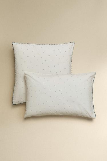 CHILDREN’S COTTON PILLOWCASE WITH LEAVES AND POLKA DOTS - White / Navy by Zara