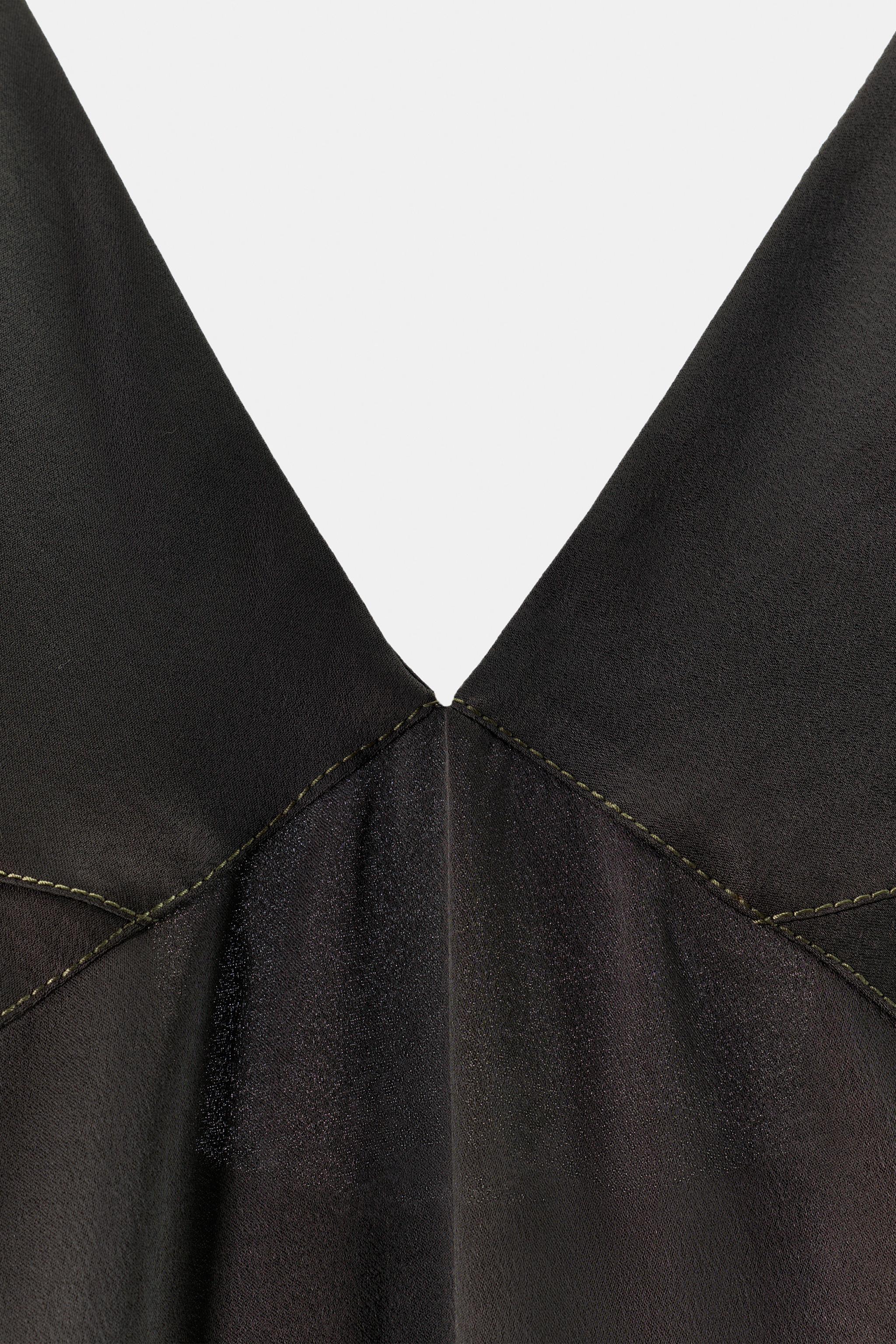 CONTRAST SEAM SATIN EFFECT DRESS