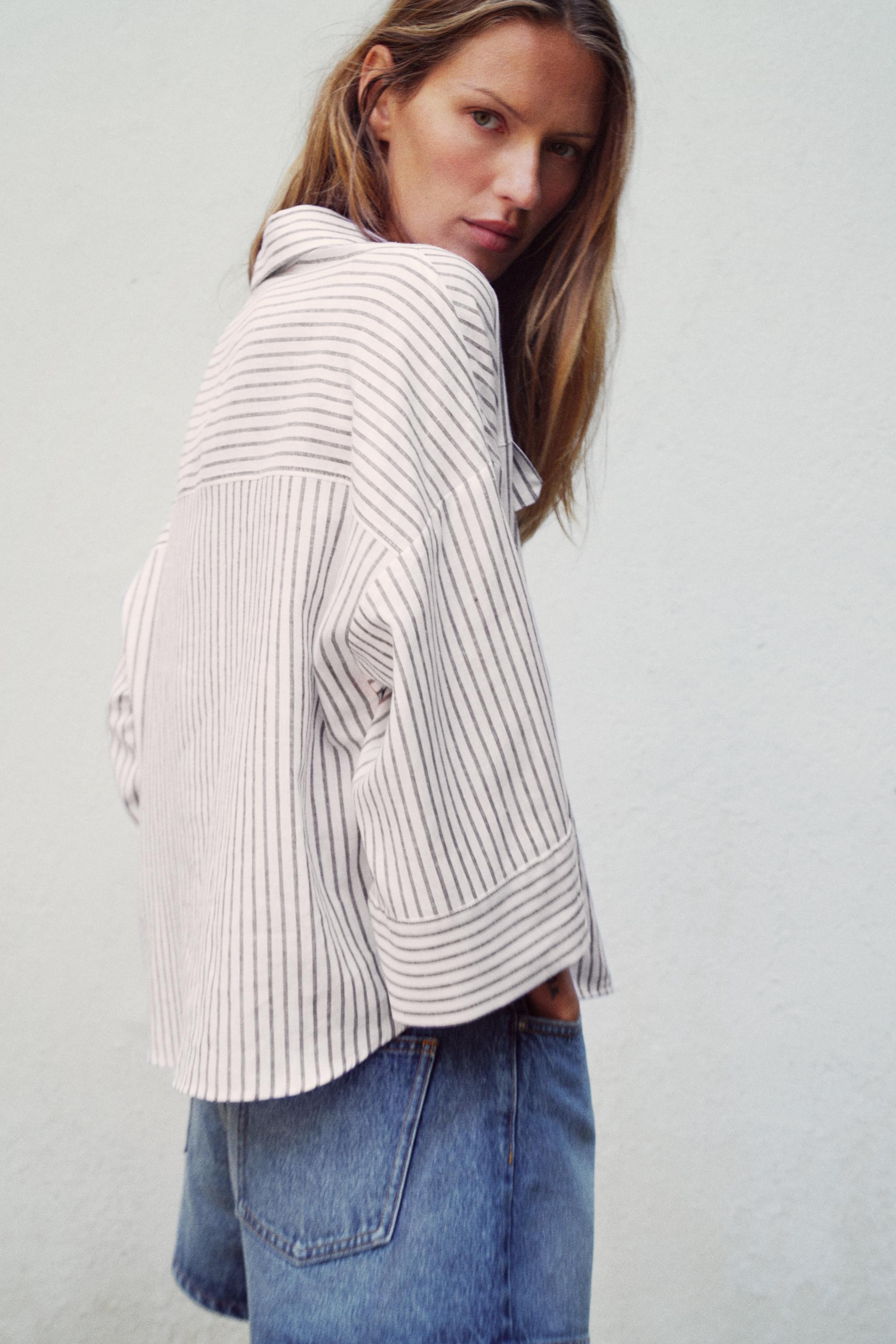 Женские рубашки Zara STRIPED LINEN SHIRT — фото 2