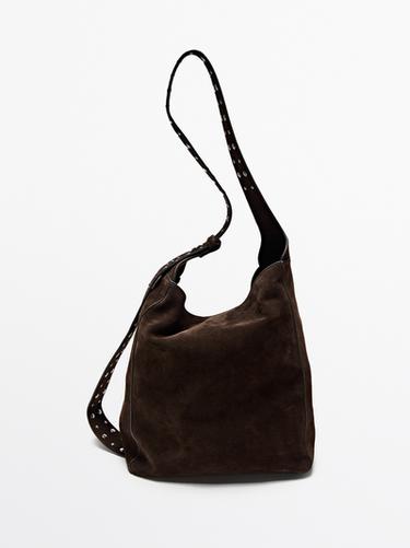 Bolso maxi bucket piel serraje - Marrón de Zara