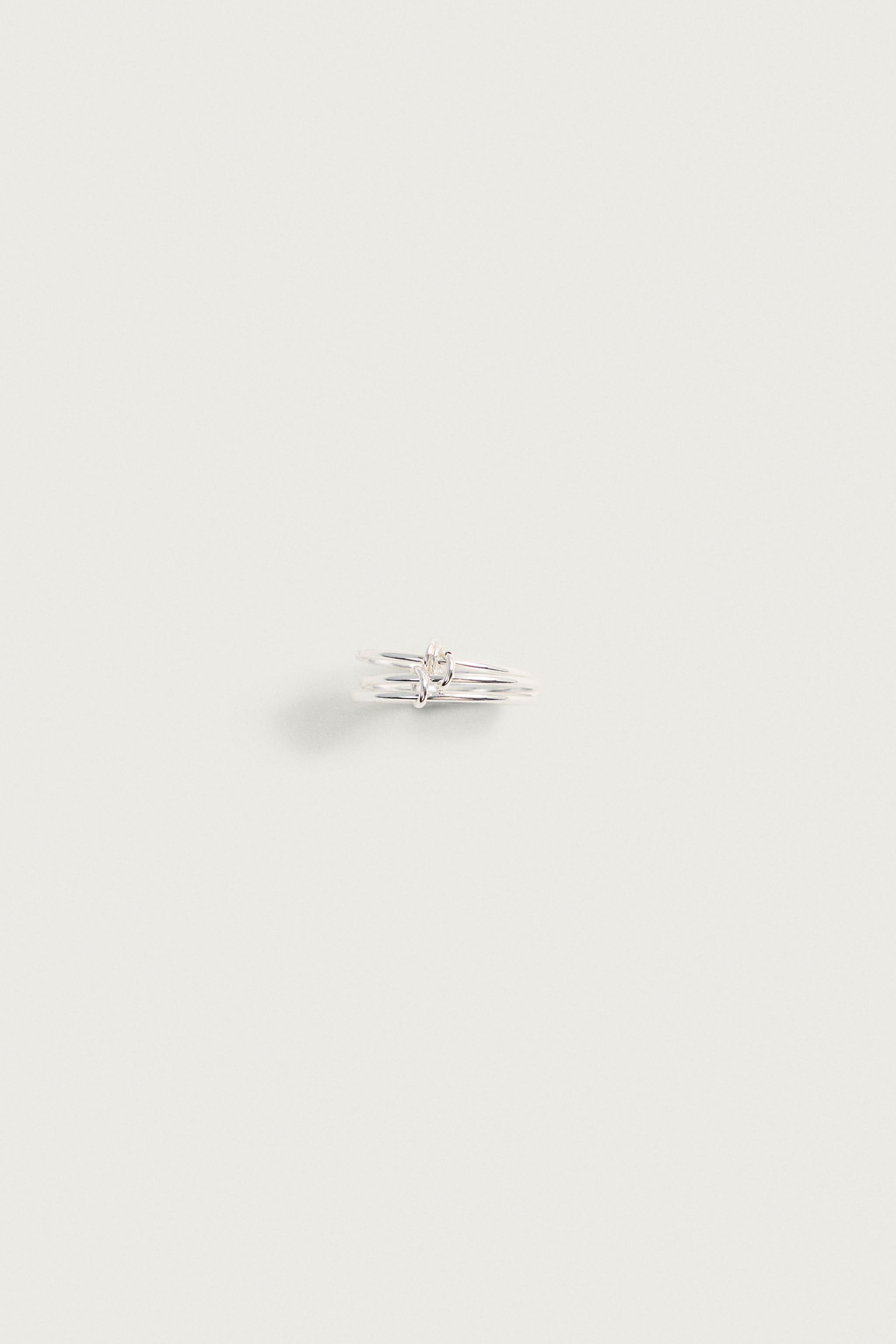 METALLIC STACKED EFFECT RING — Silver