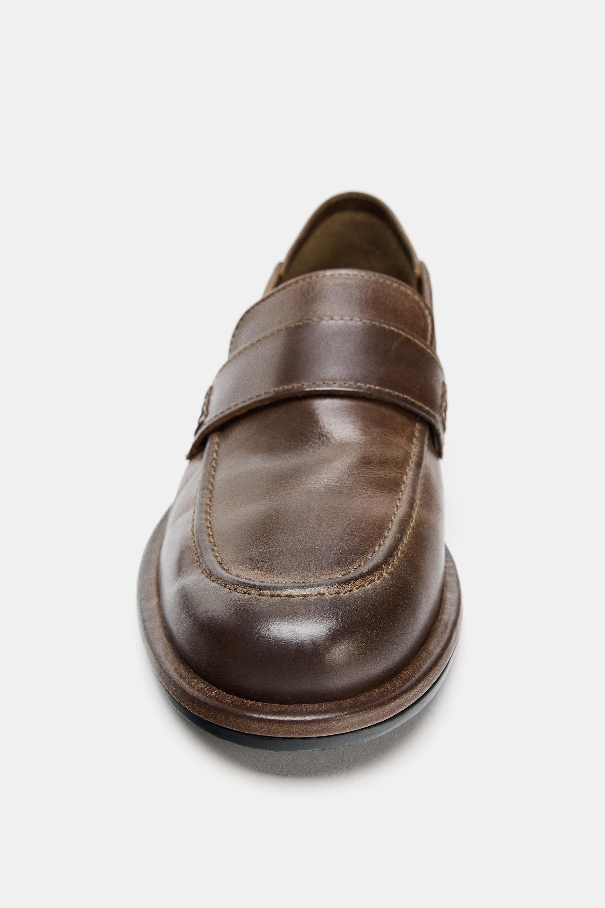 MOCASSINS EN CUIR AVEC MASQUE