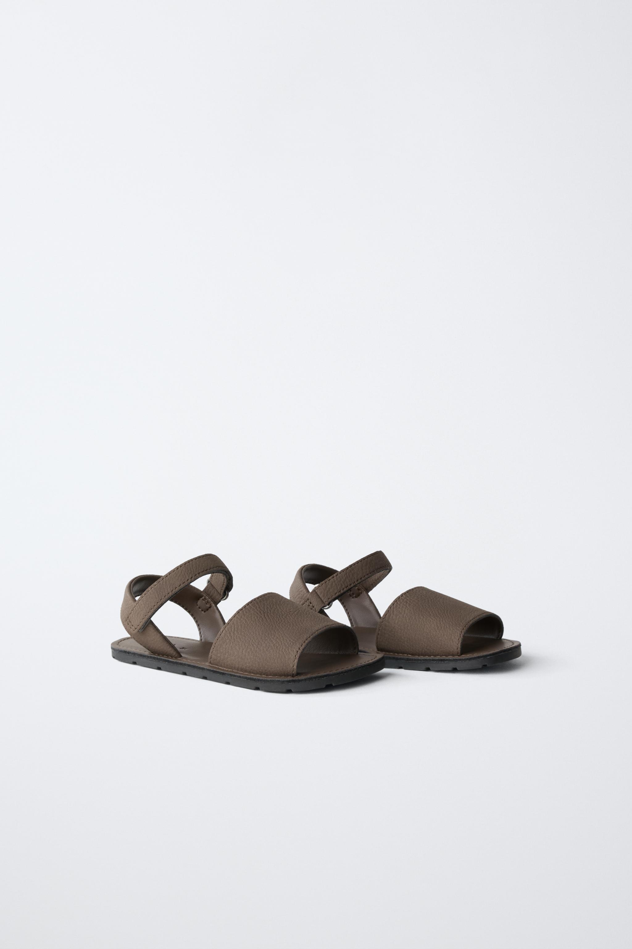 WIDE STRAP SANDALS — Brown