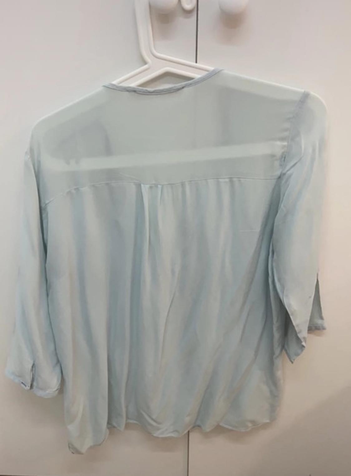 CAMISA SENHORA FLUIDA AZUL CLARO - Image 3