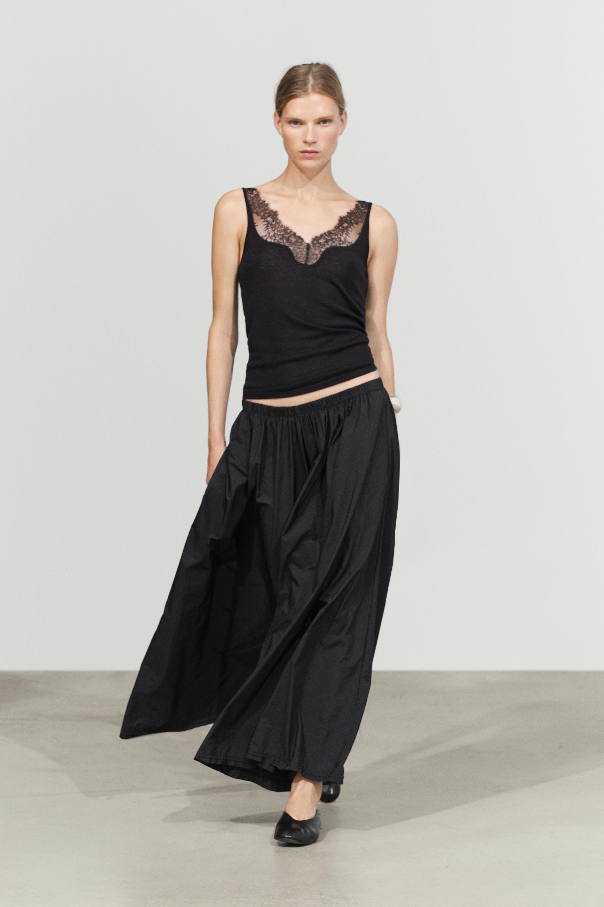 Strappy lace-trimmed camisole top — Black