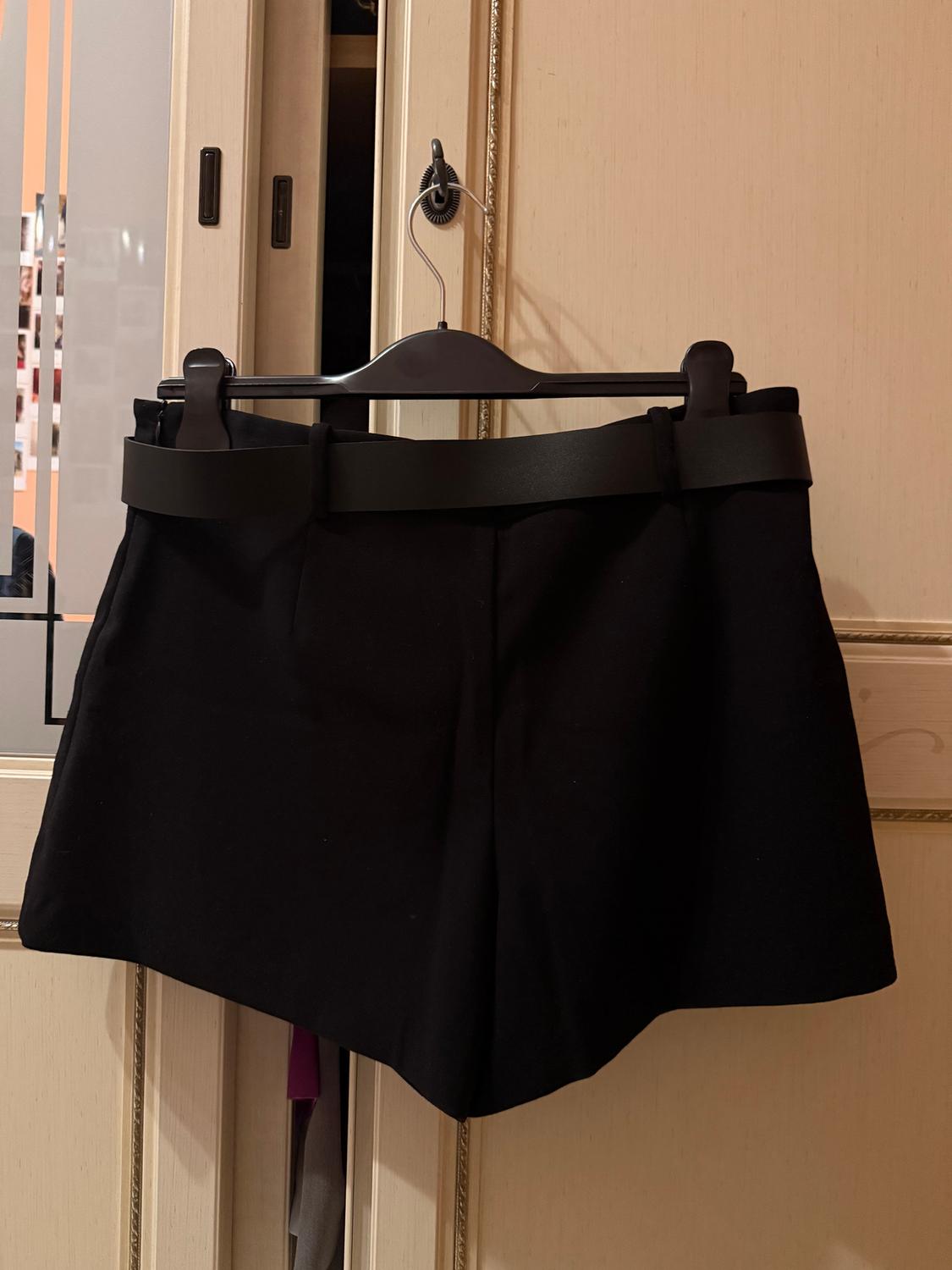 HIGH-WAIST SKORT WITH BELT - Image 2